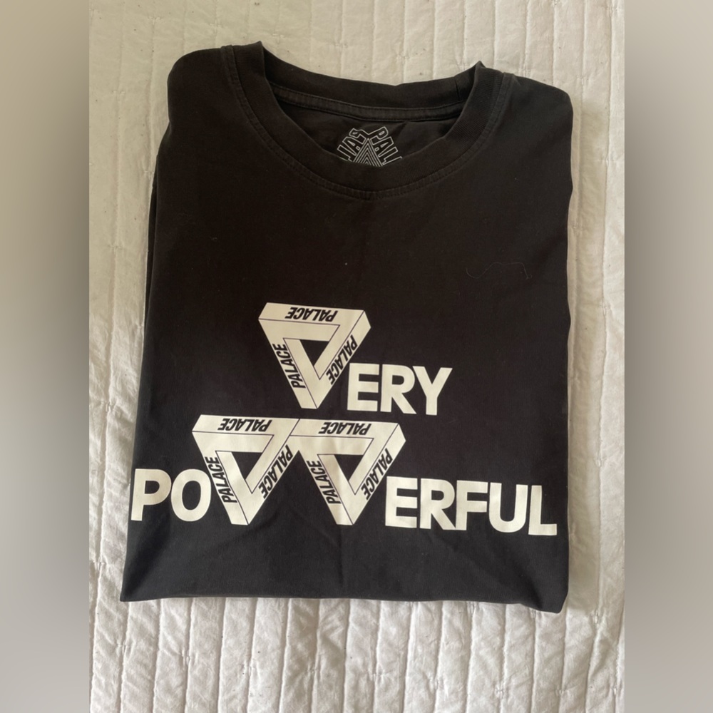 Palace graphic tee